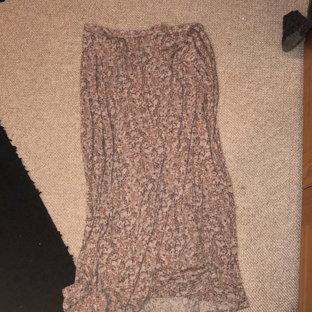 Patterned maxi skirt